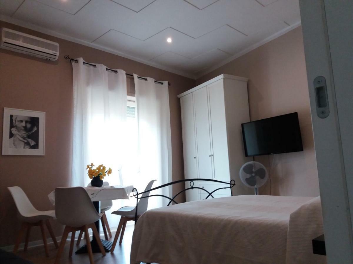 Hotel Casa Giulia Cagliari Esterno foto