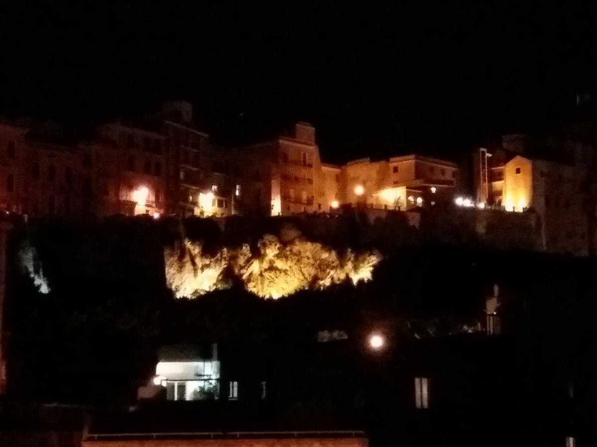 Hotel Casa Giulia Cagliari Esterno foto